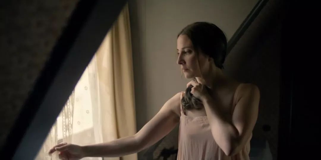 又一部超级烧脑悬疑剧，紧张刺激到喘不过气