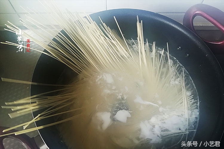 圖片[6]-【荷包蛋紫菜清湯面】做法步驟圖 有蛋有菜 孩子吃了身體棒-起舞食譜網