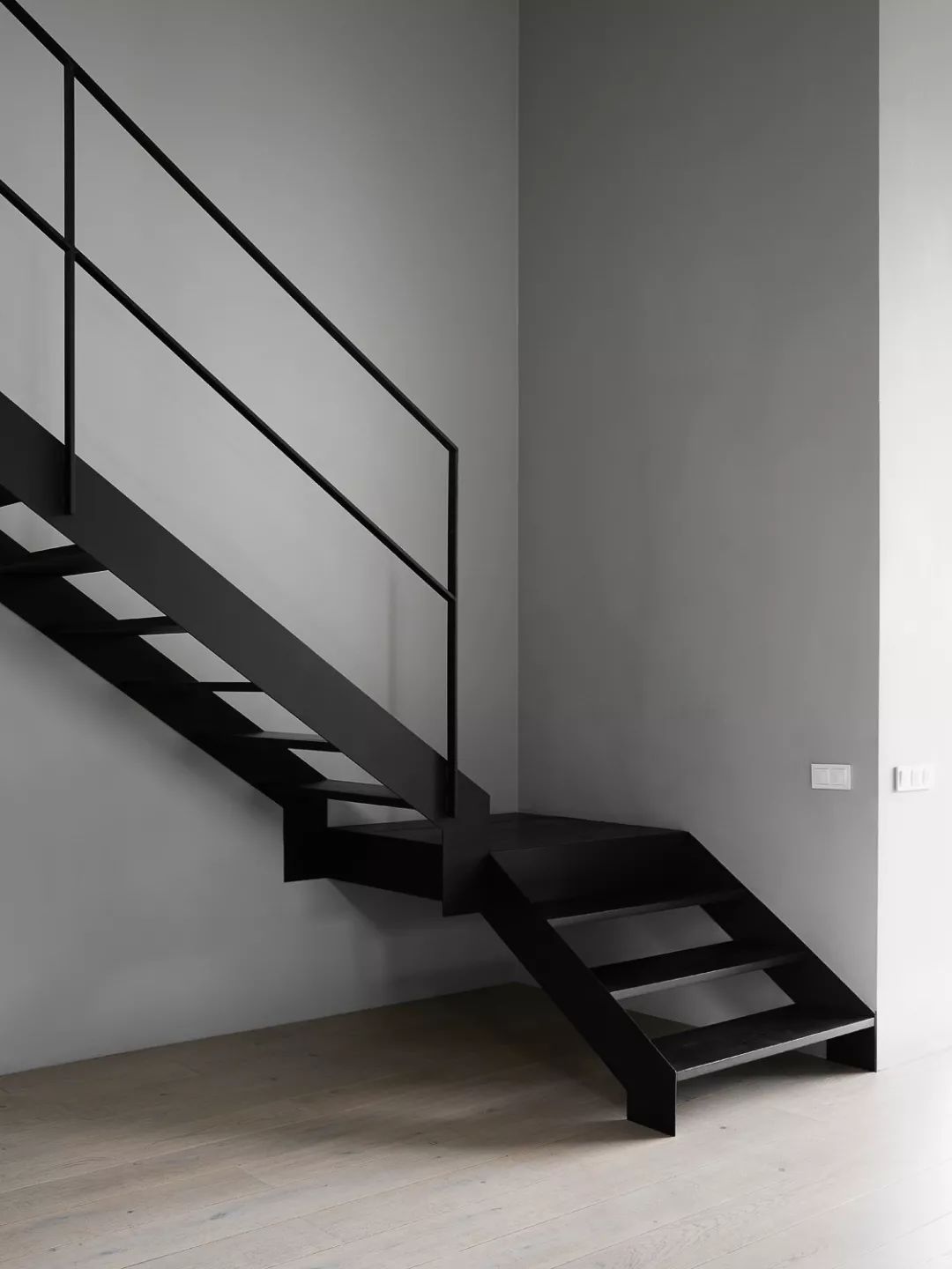 我原本以为北欧风已经很简单了,没想到还有极简北欧风……