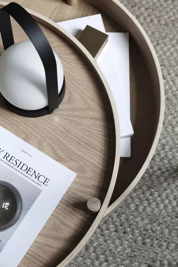 我原本以为北欧风已经很简单了,没想到还有极简北欧风……