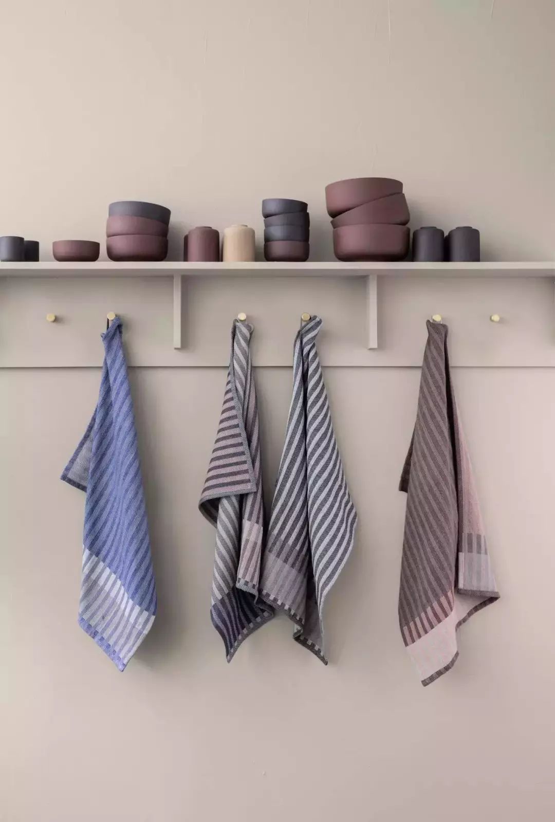 我原本以为北欧风已经很简单了,没想到还有极简北欧风……