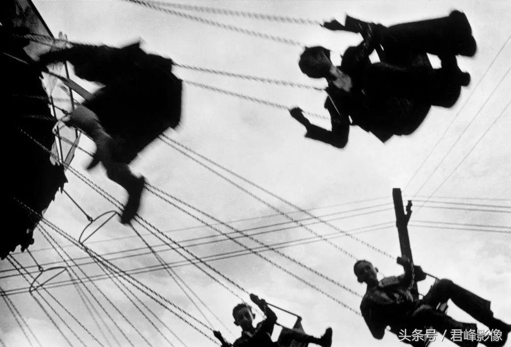 114张经典照片，尽述战地摄影师卡帕的传奇一生