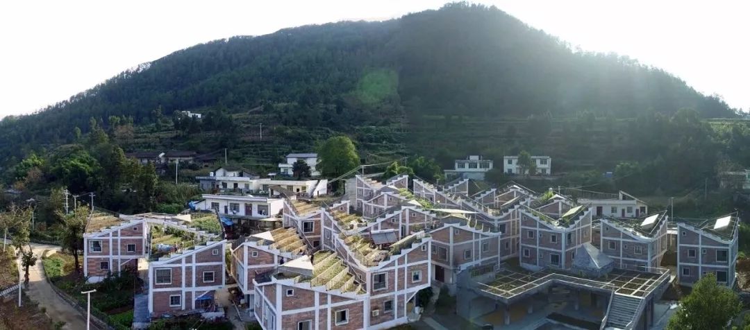 两个中国设计师的农村项目，竟吊打国外顶级豪宅，当选全球最佳住宅TOP10