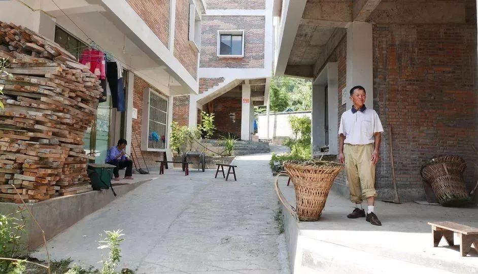 两个中国设计师的农村项目，竟吊打国外顶级豪宅，当选全球最佳住宅TOP10