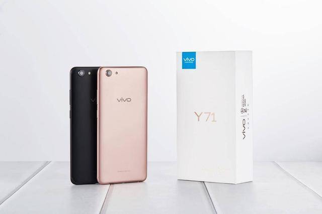 1000元全面屏手机新感受，vivo Y71对比华为公司nova 3e谁更出色？