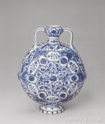 明永乐、宣德时期景德镇御窑青花瓷器的特征，精品可送保利拍卖