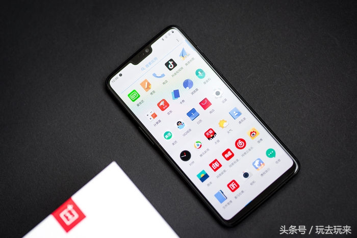 一加OnePlus 6上手评测：极具性价比的旗舰机型