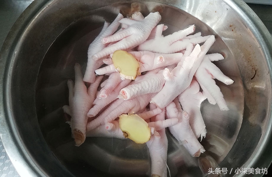 图片[4]-这菜下酒又能当零食 夏天一吃就上瘾 大人小孩吃不腻 汤都不剩-起舞食谱网