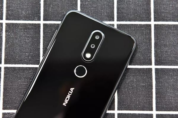 NokiaX6全揭密，一部不舍得调侃的千元手机