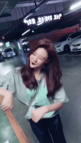 Those you can be sung only, read the libretto that does not come out aloud however...