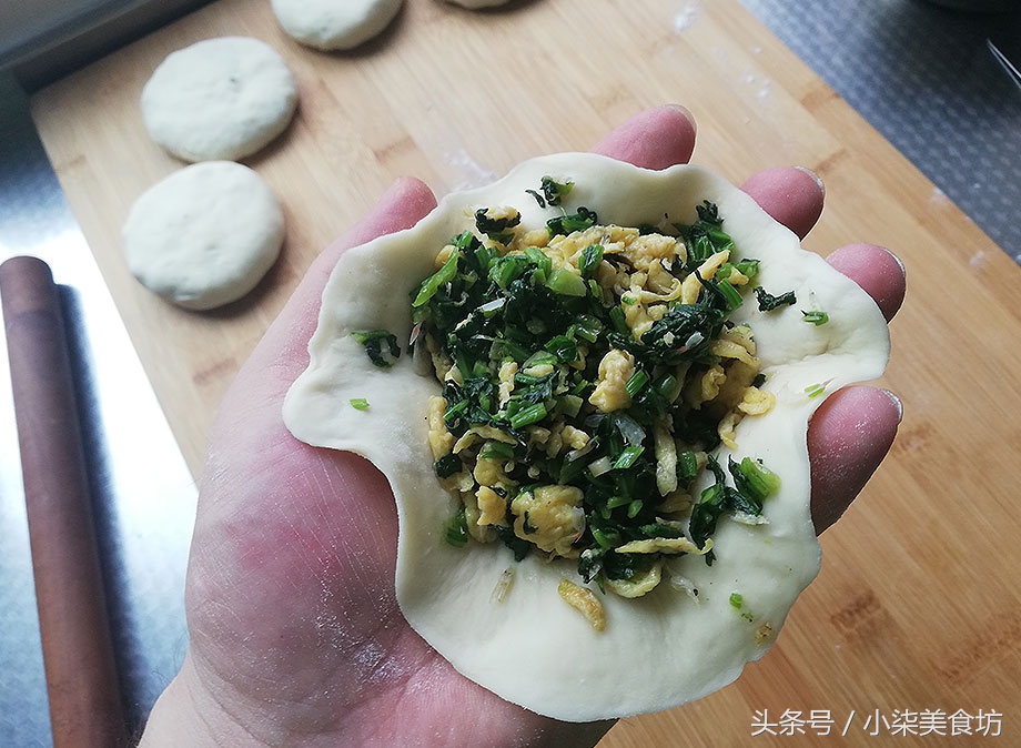 图片[7]-一把菠菜 3个鸡蛋 快速做早餐饼 做出的饼柔软好吃 凉了不硬-起舞食谱网