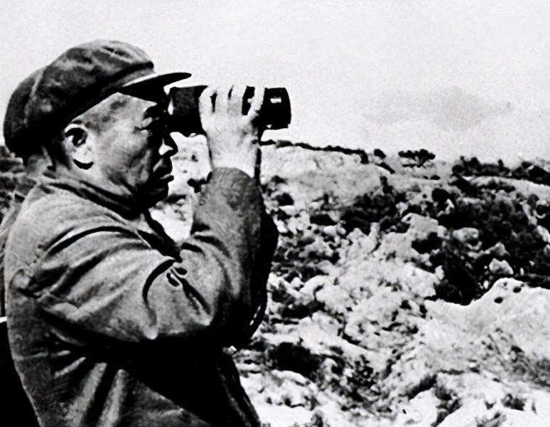 彭德怀临危受命再次出征，载誉归国接受斯大林