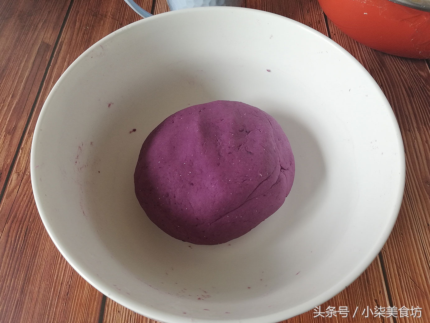 图片[7]-2碗面粉 一杯牛奶 不用一滴水 教你在家做奶香紫薯小馒头-起舞食谱网