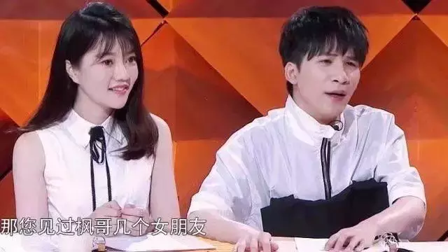 《我家那小子》中女主持成最大败笔?抢镜头、不礼貌、表情夸张