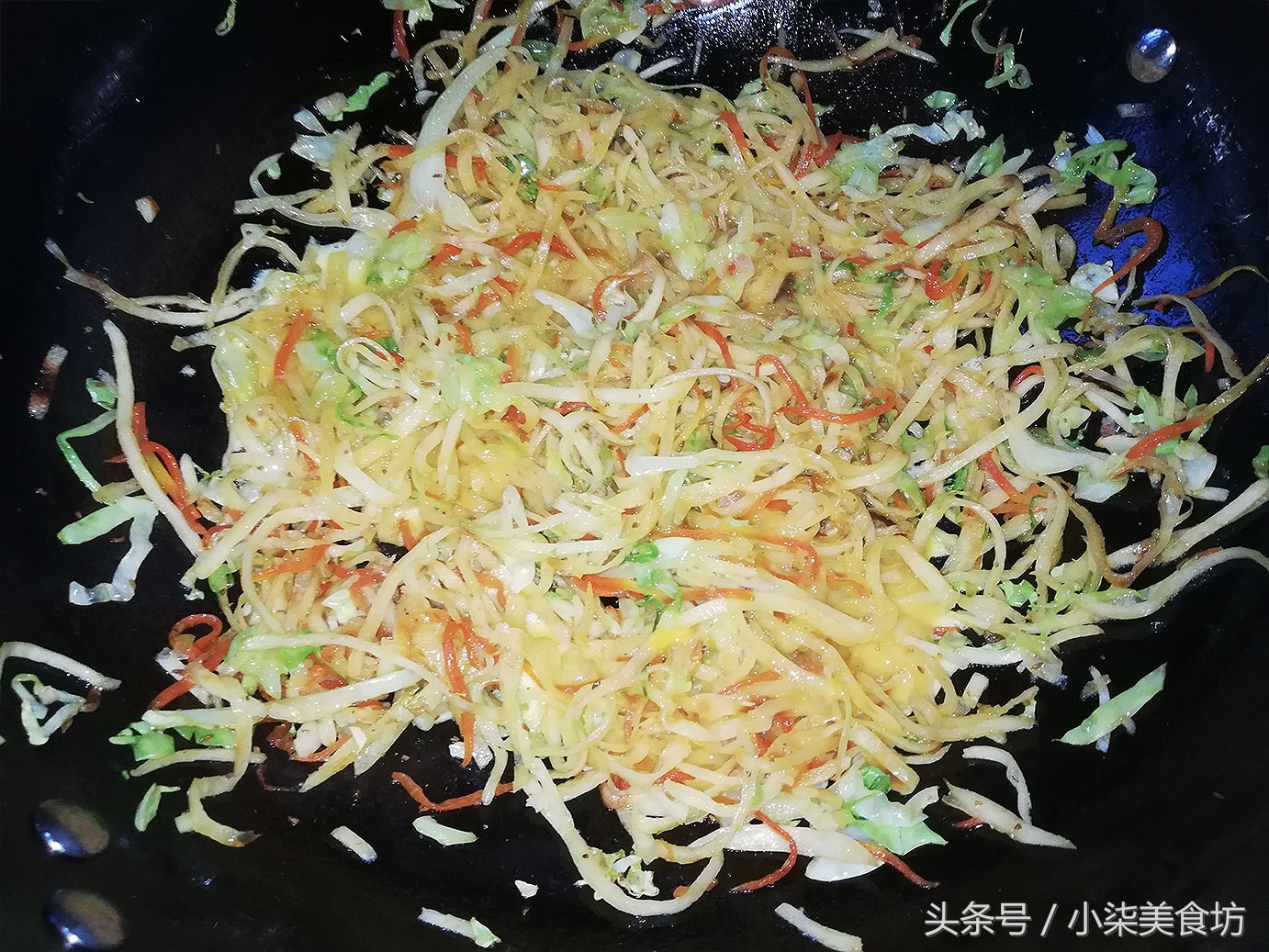 图片[9]-教你“黄金炒饼”的家常做法 一看就有食欲 比大鱼大肉都香！-起舞食谱网