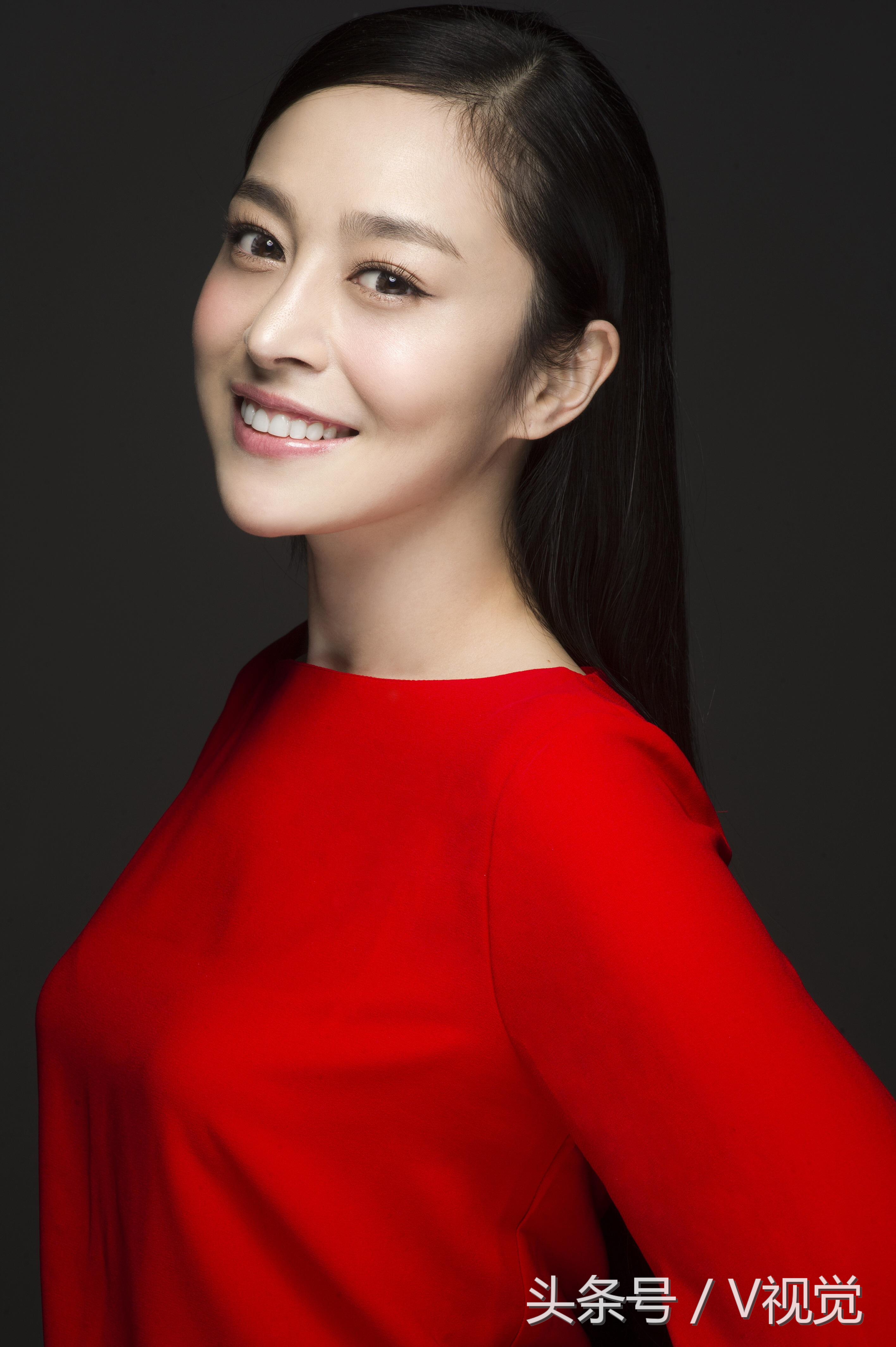 《铁血玫瑰》中的女演员