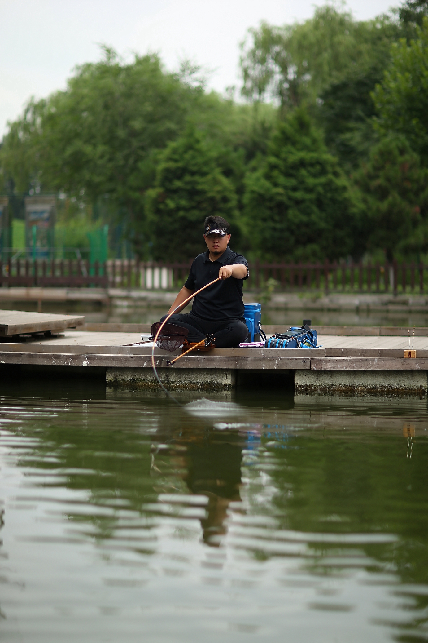 黑拉钓法伏天钓浅宙