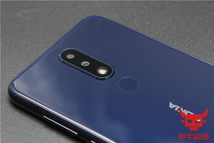 Nokia X5评测 千元顶配 二奶机的不二之选 这才是真正的价格屠夫