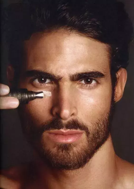 男性成为化妆品消费的主力军，你怎么看？
