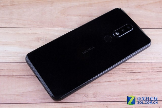 Nokia这款千元手机仅售999元，特性强悍非常值得选购！