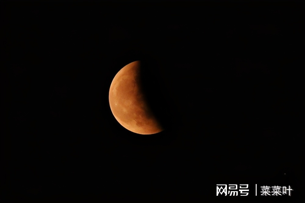 天文奇觀:五月的夜空將現「超級血月」,血月意味著什麼? - 頭條匯