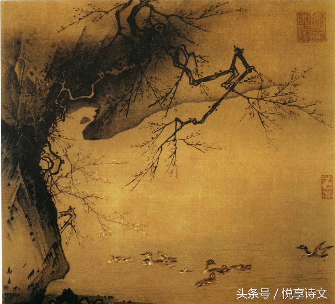 玉露生秋衣，流萤飞百草 静阅十五首古诗词里的轻罗小扇扑流萤-第14张图片-非凡网