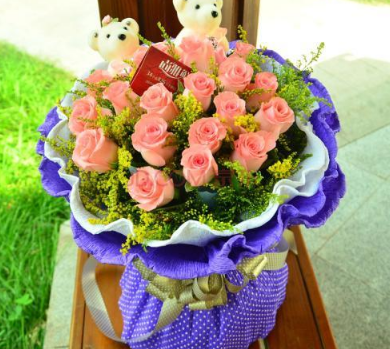 情人节|祝大家七夕情人节快乐，鲜花送给朋友们，拿走送给自己的爱人吧