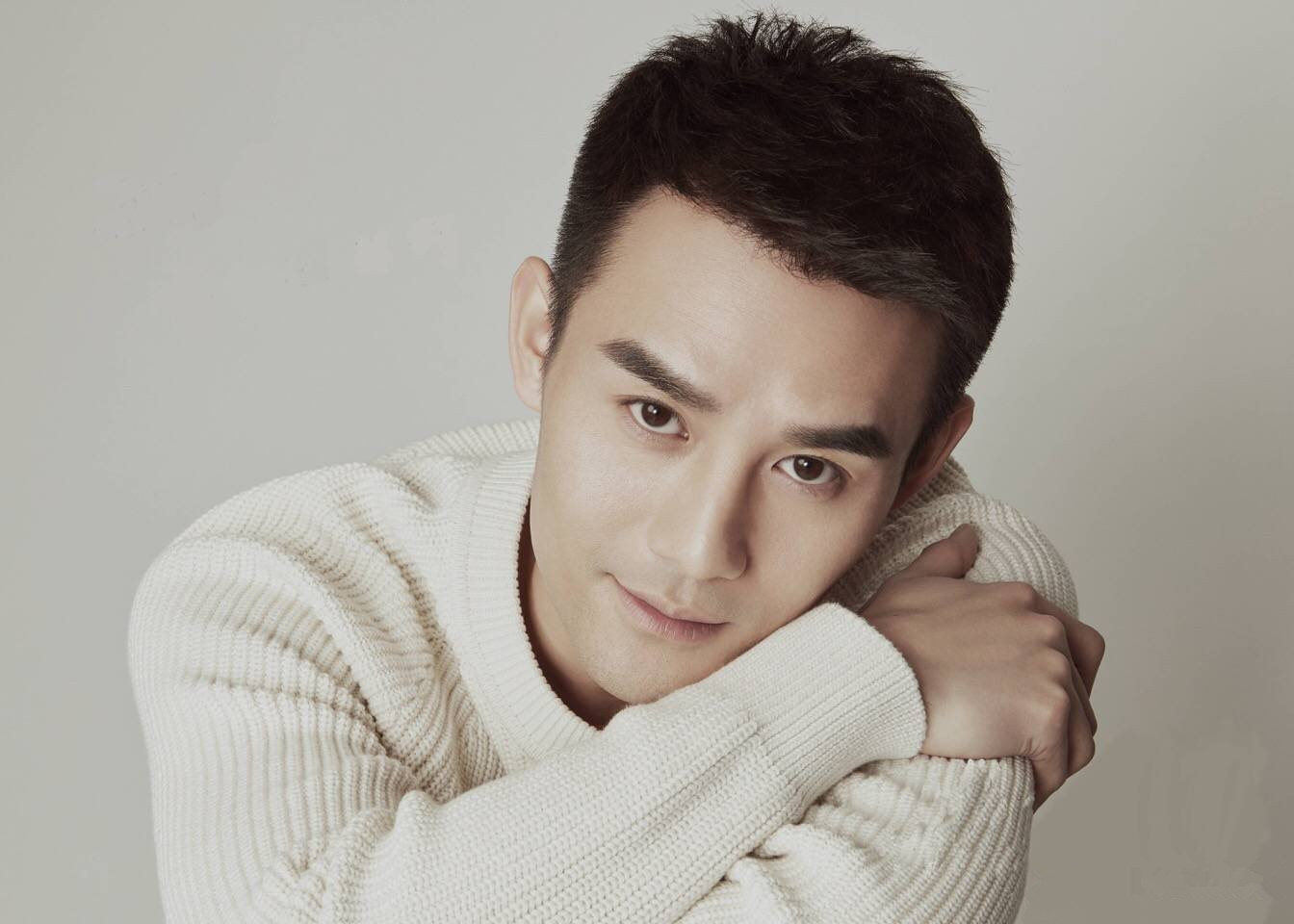“以前嫌他丑，如今追成狗”男明星，千璽上榜，最后一位堪比整容