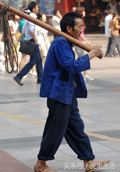 中国社会赚钱的三个阶层，穷人、中产阶级、富