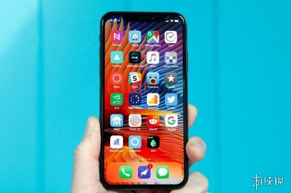 高仿iPhone X Plus悄悄地亮相：粗外框酷似小米8！