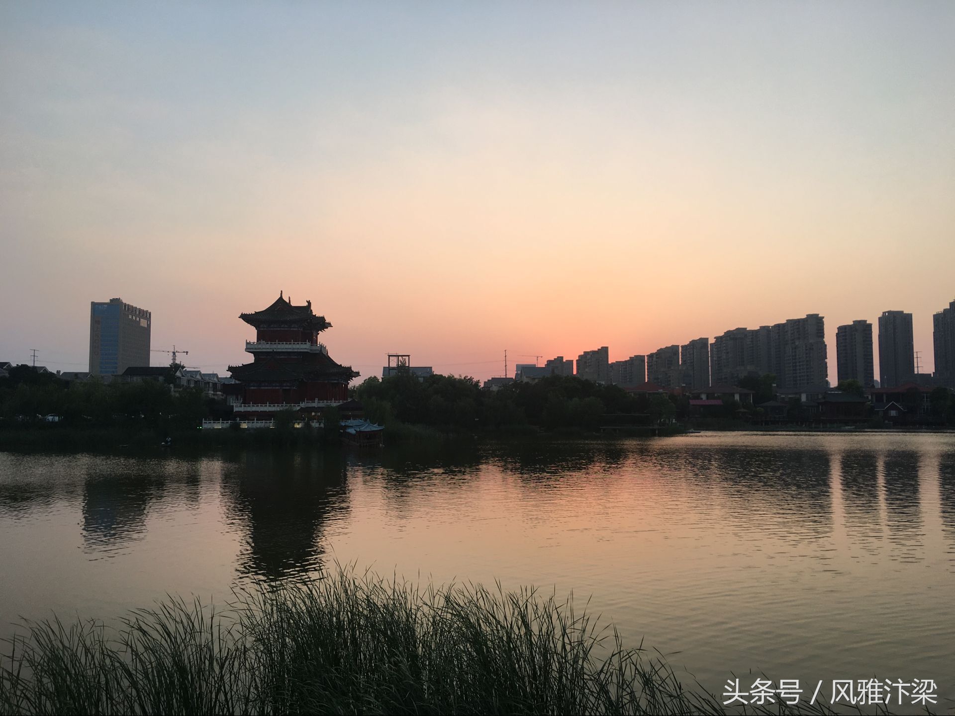 台州有一处“神仙居住”的地方，内有八大景，李白曾写诗赞叹_景区