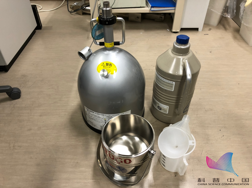 網(wǎng)紅冰淇淋背后的隱憂：液氮到底有沒有危險？