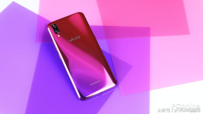 vivo X23评测：全面屏进化，超广角轻松拍大长腿