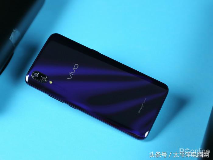 vivo X23评测：全面屏进化，超广角轻松拍大长腿