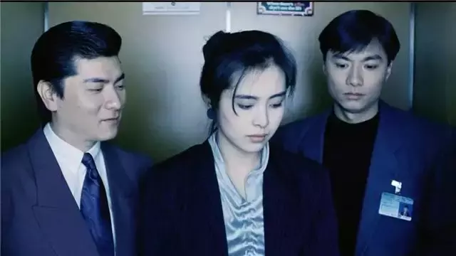 1990年王祖贤最高产,一年拍10部影片,最后一部造型最吓人