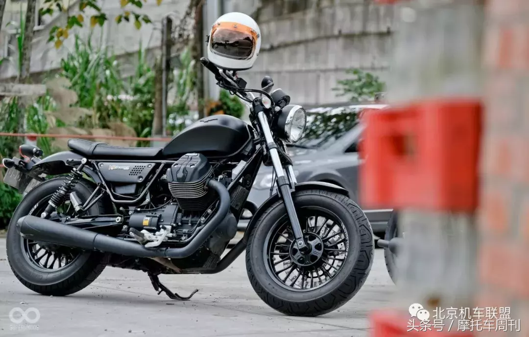 Moto Guzzi V9 Bobber Sport发布，西班牙现代美式运动风格