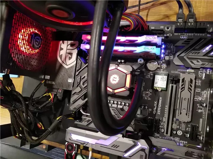 SSD固态硬盘怎么安装？固态硬盘安装教程