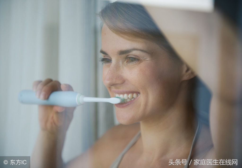 电动牙刷真的就比普通牙刷好吗？牙医专家终于说了大实话！