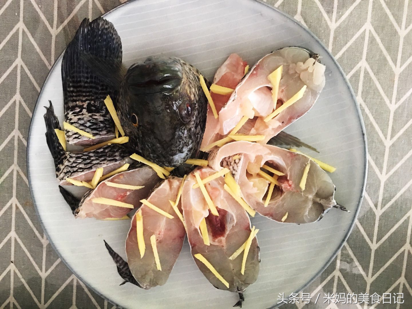 图片[5]-清蒸花斑鱼做法步骤图 鲜香肉嫩孩子吃变聪明-起舞食谱网