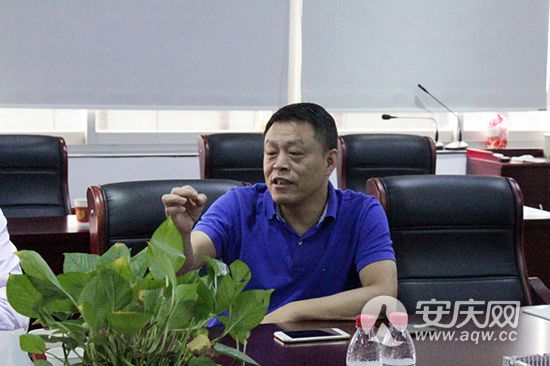 一贴药膏成就百年 一专多元寻找新生