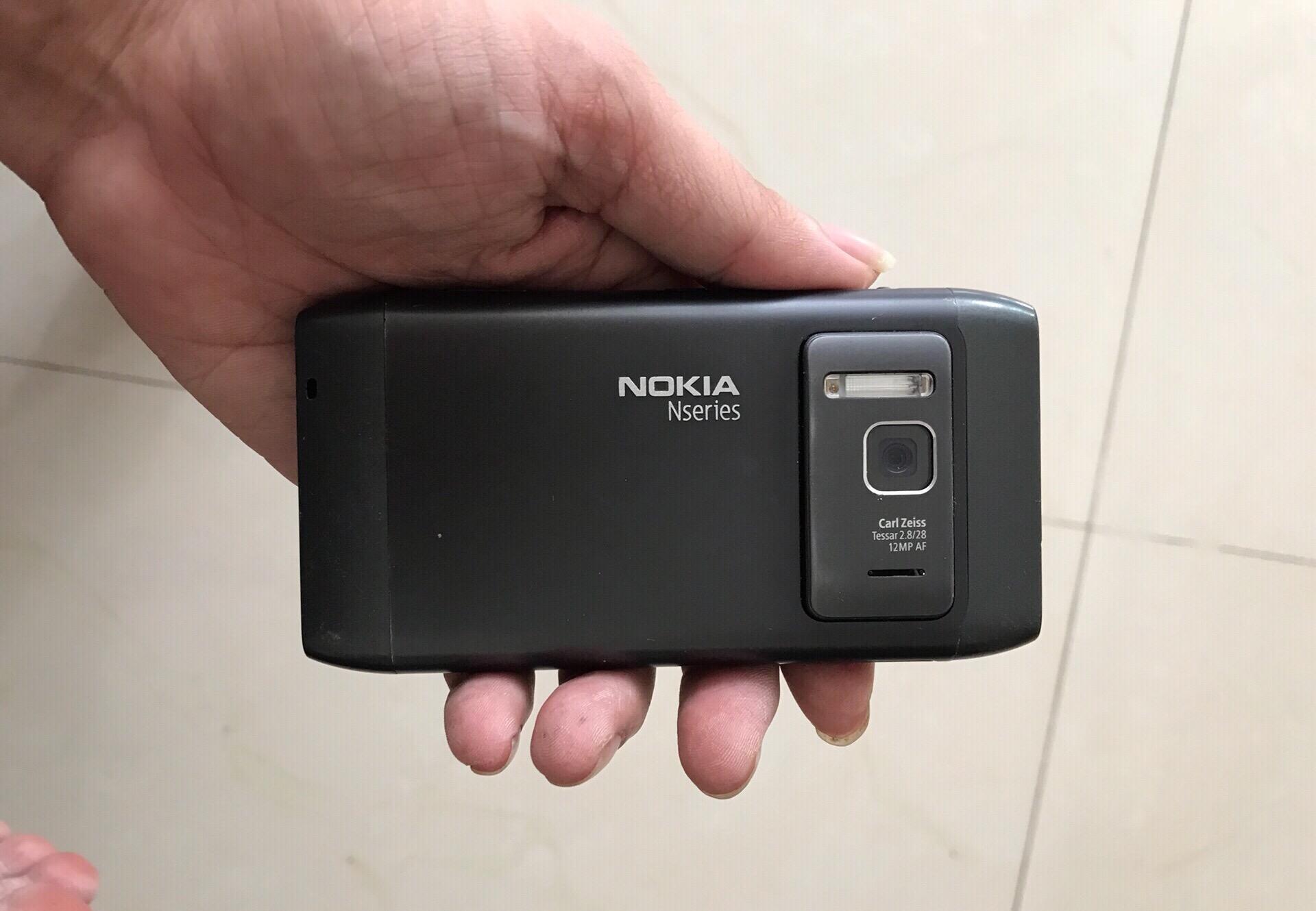 八年前的Nokia入門實拍視頻：16GB 1200mAh，太經(jīng)典了！
