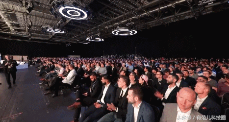 国人眼中恐怖如斯的华为旗舰Mate20，到了国外，