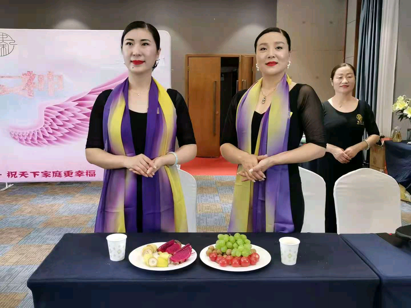 展现魅力女神塑造完美人生