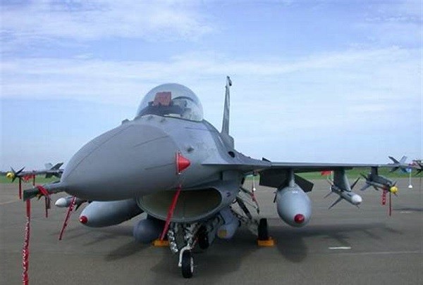 F16V飞1000公里打击核电站?除了当靶子