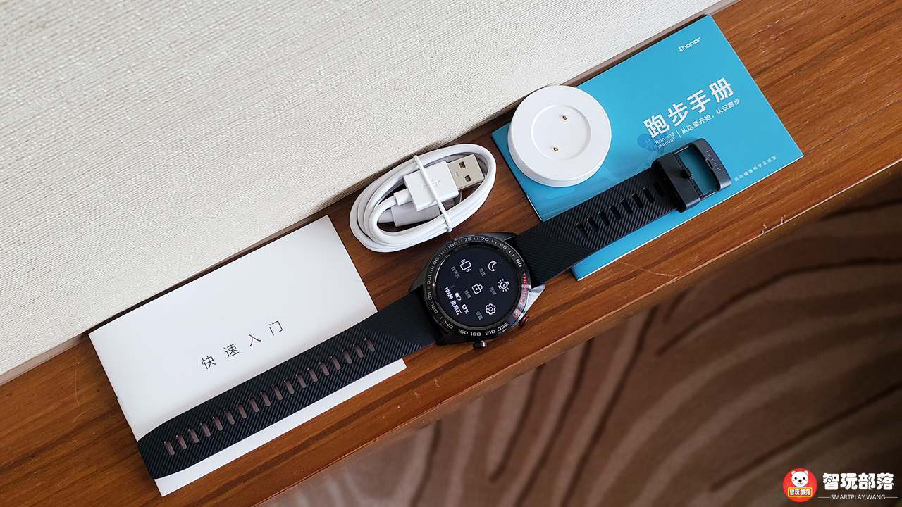 荣耀HONOR Watch 评测：轻薄长续航掀起智能手表全新革命