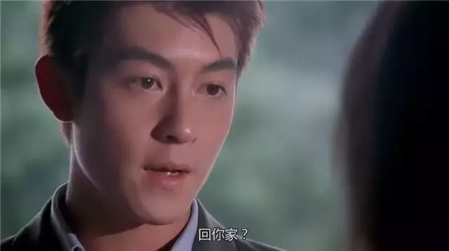 香港八大校园题材鬼片,《开心鬼》欢乐多,《校墓处》有点吓人