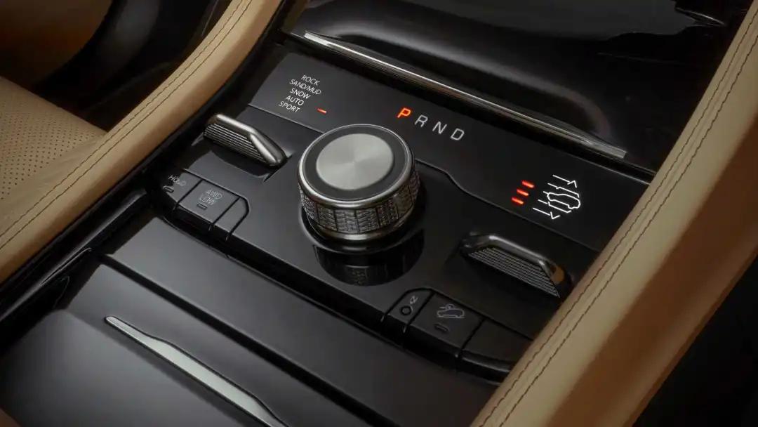 大切诺基换代之后尺寸堪比奔驰GLS，售价可能只要60万