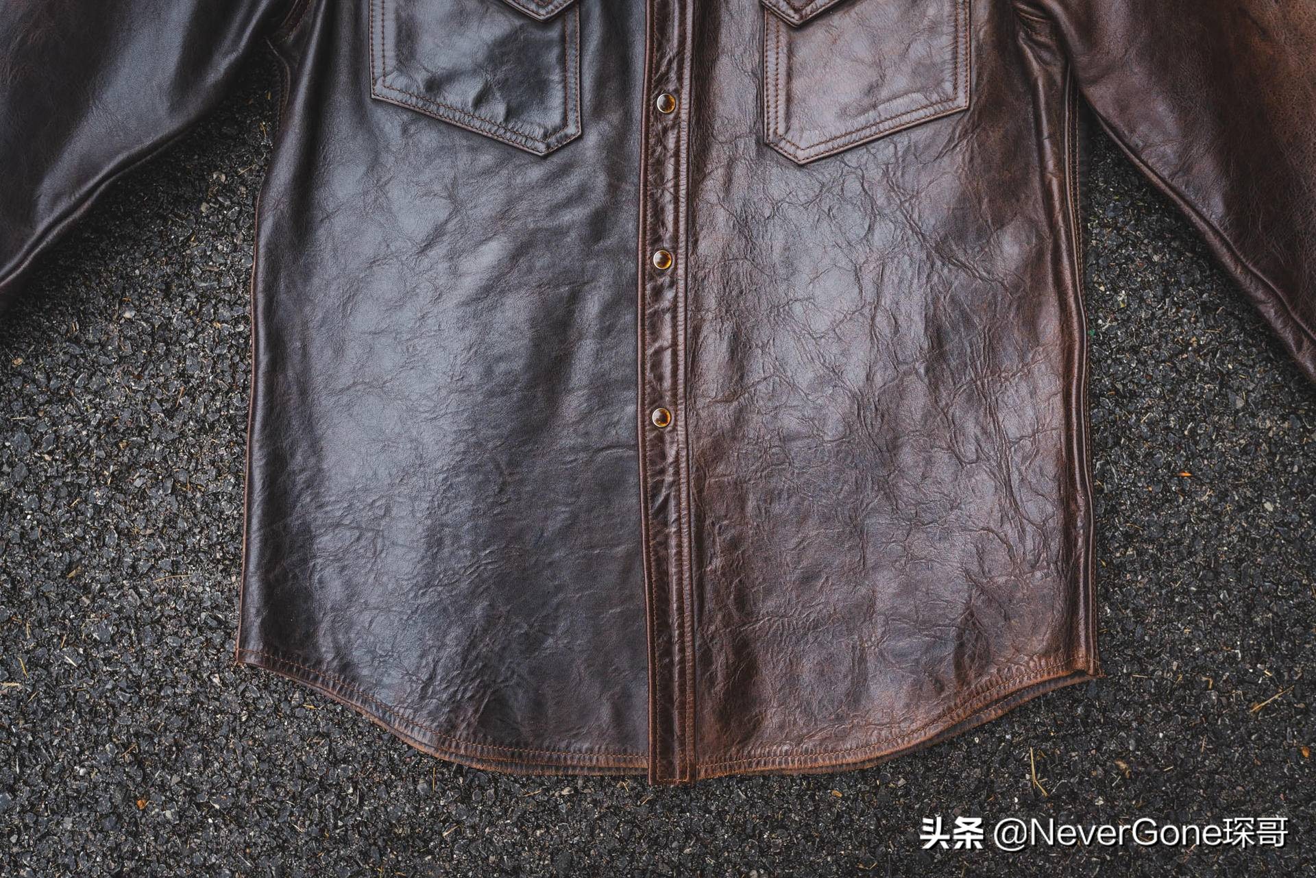 一件咔的一批的衬衣——加州小熊拼色皮衬衣