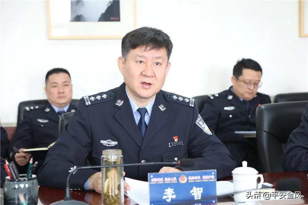 李智同志代表分局党委作了表态发言,表示坚决贯彻落实自治区第一驻点
