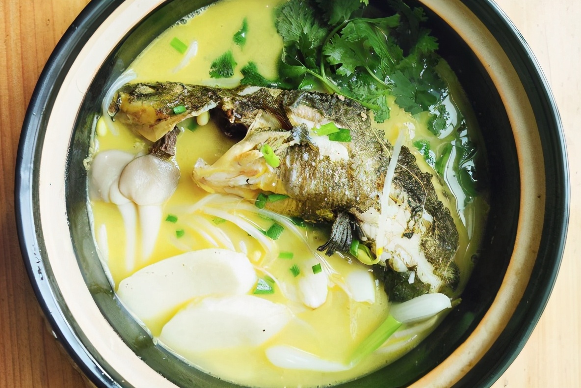 圖片[4]-燉魚湯時 不能加這“2香” 否則魚湯發黑 不鮮香 魚肉也發柴-起舞食譜網